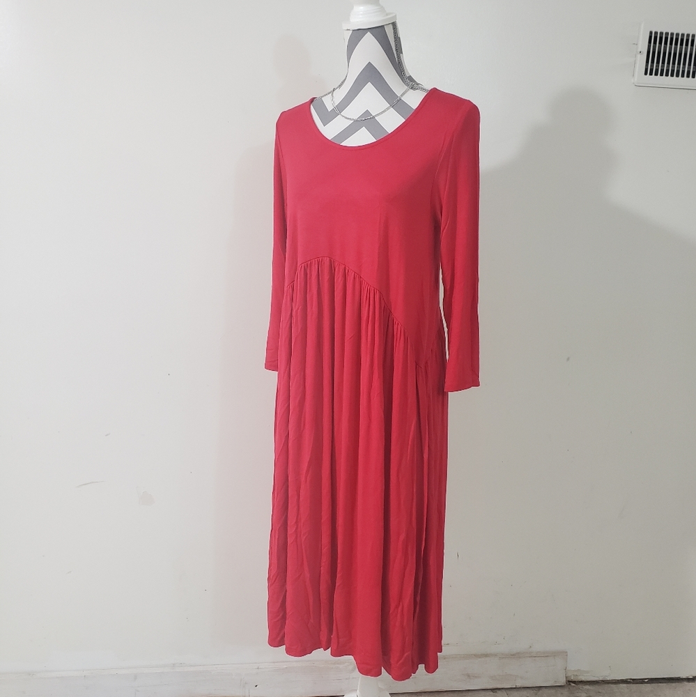 Muse Midi Dress